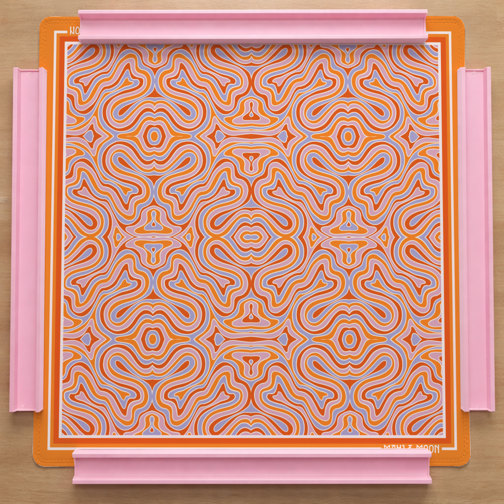 Retro Waves Mahjong Mat