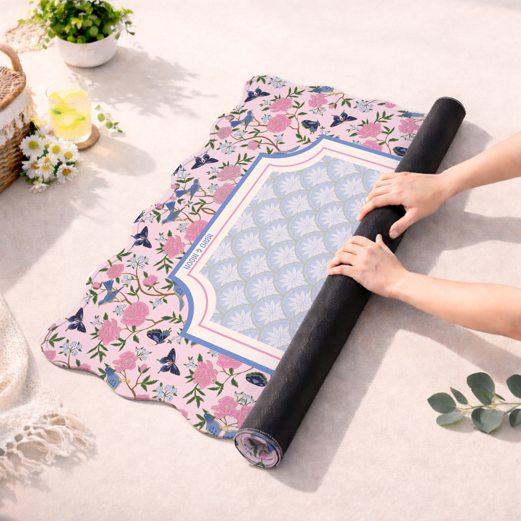Scalloped Blossom Aviary Mahjong Mat