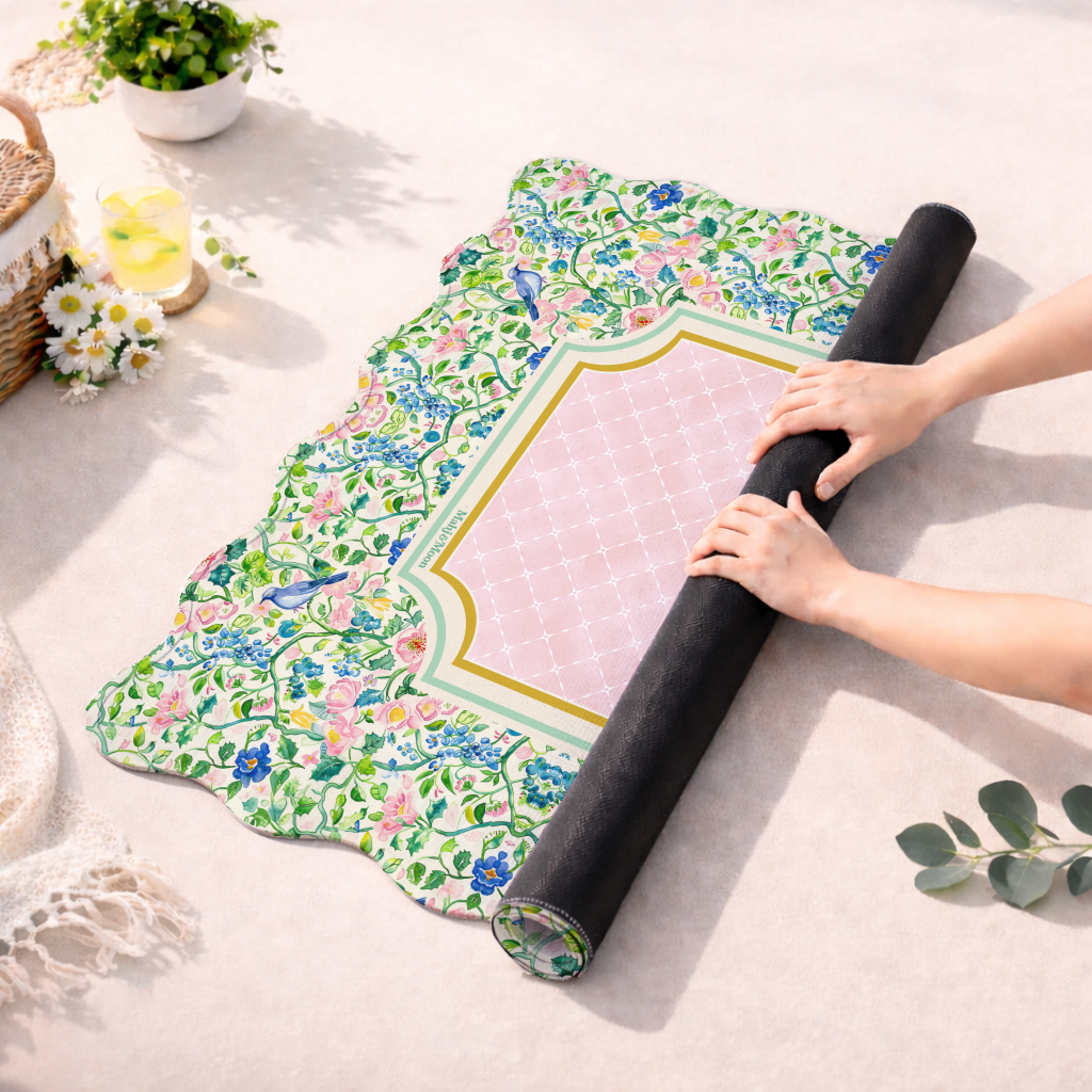 Scalloped Chinoiserie Bird & Floral Mahjong Mat